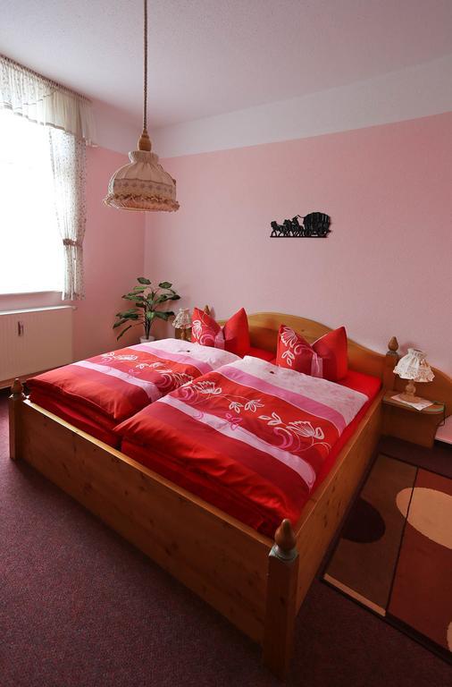 Gaststaette & Pension Waldquell Antonshohe 外观 照片
