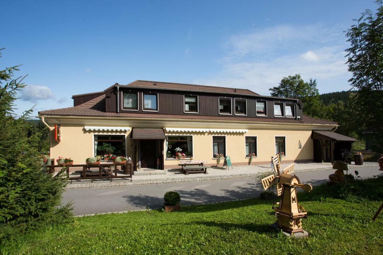Gaststaette & Pension Waldquell Antonshohe 外观 照片